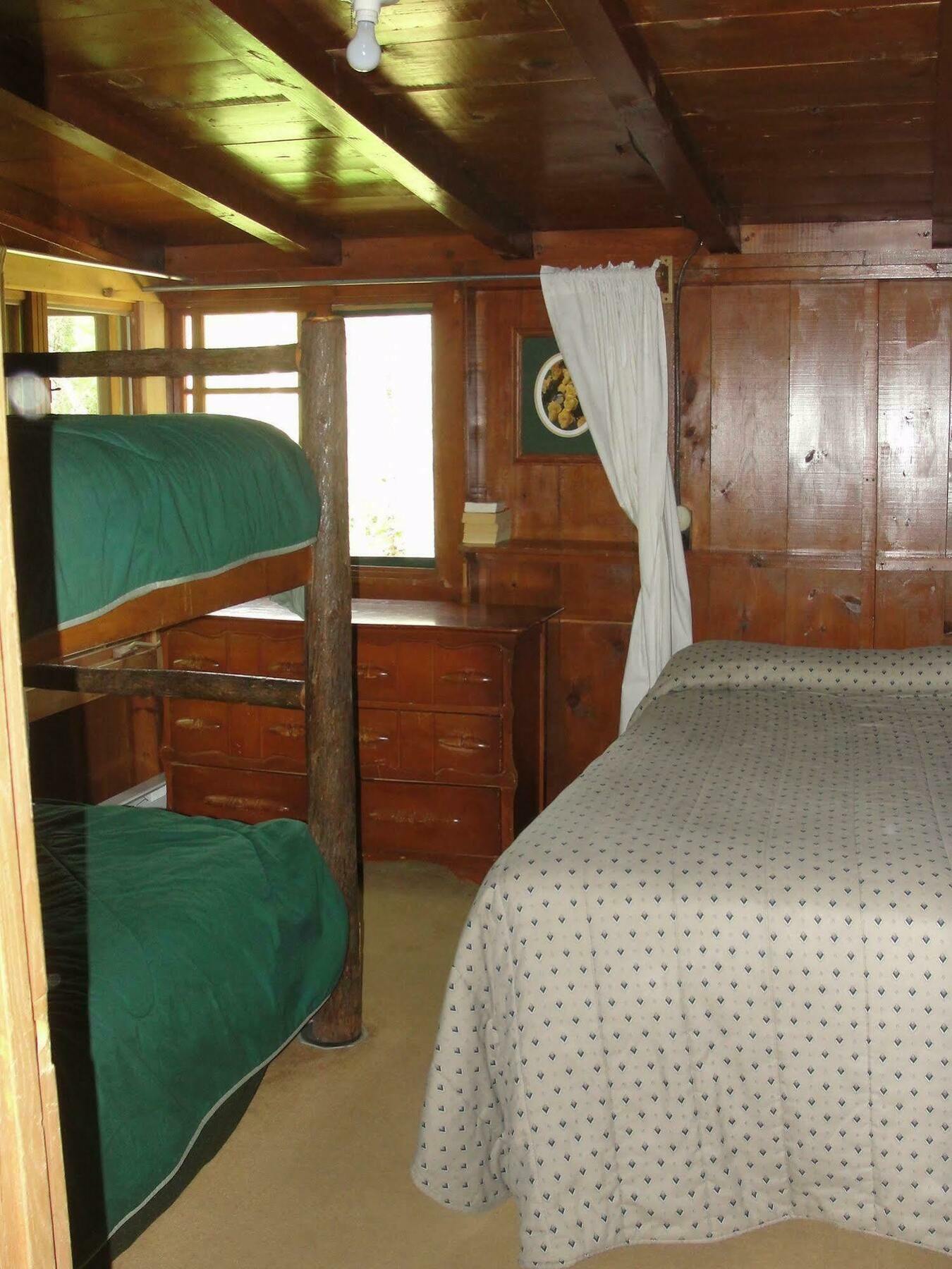 Pine Point Lodge Resort & Motel Crane Lake 外观 照片